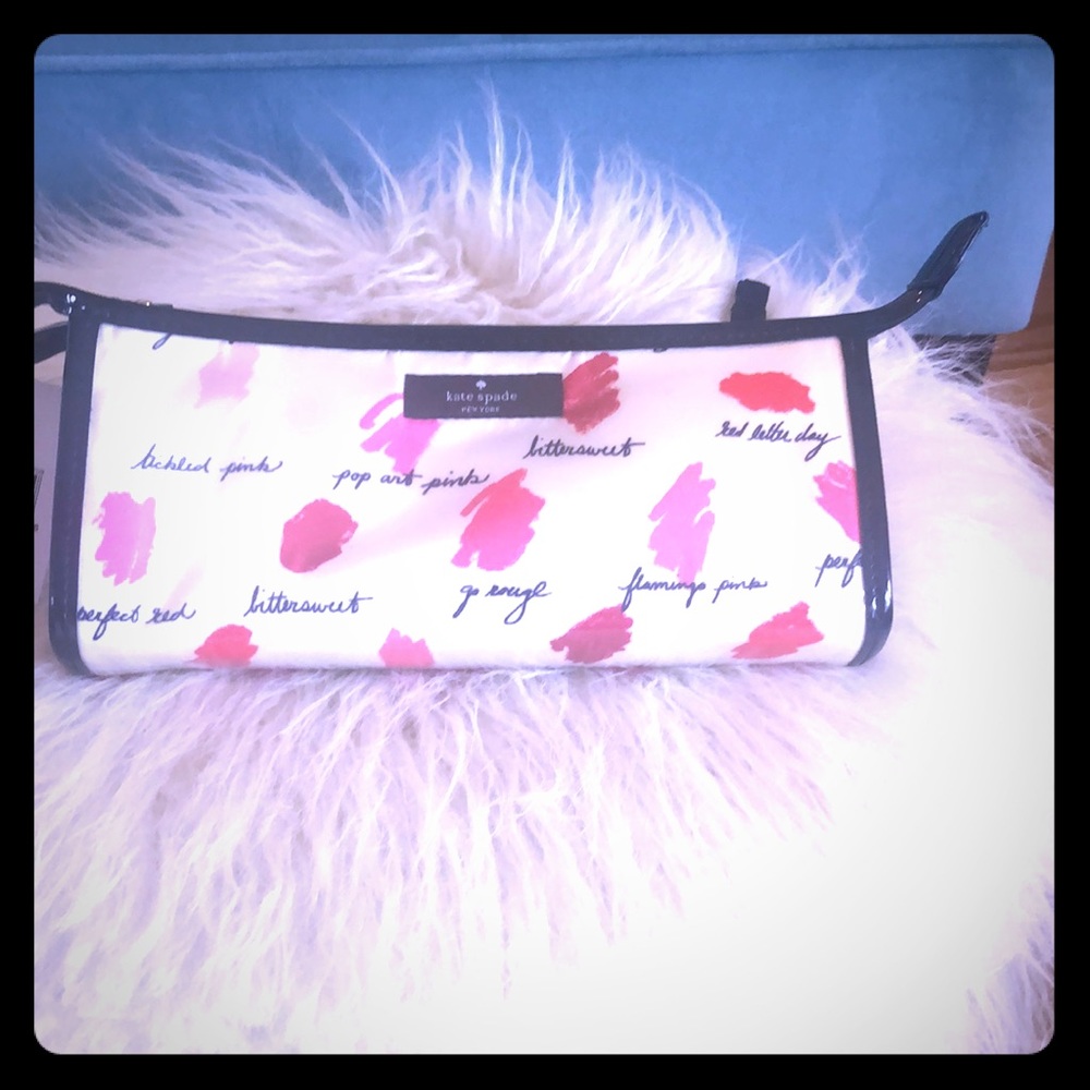 Kate Spade New York East West Heddy cosmetic bag